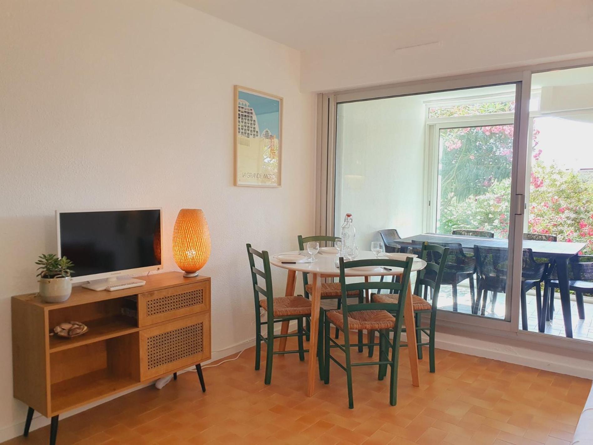 T2 Traversant Familial Cap Sud Parking Plages - Rossiconciergerie - Linge En Option La Grande-Motte Exterior foto